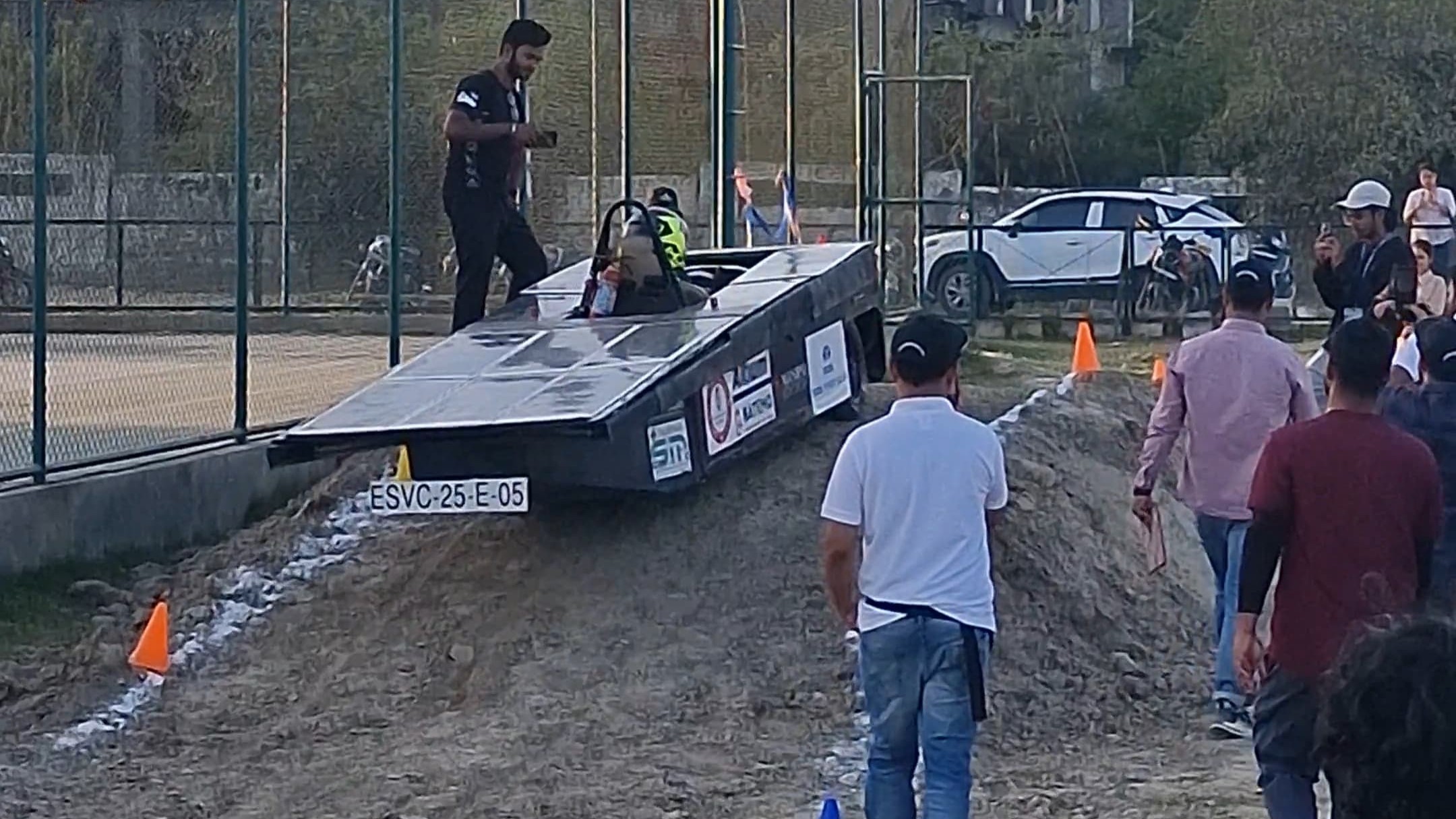 Description of image 3